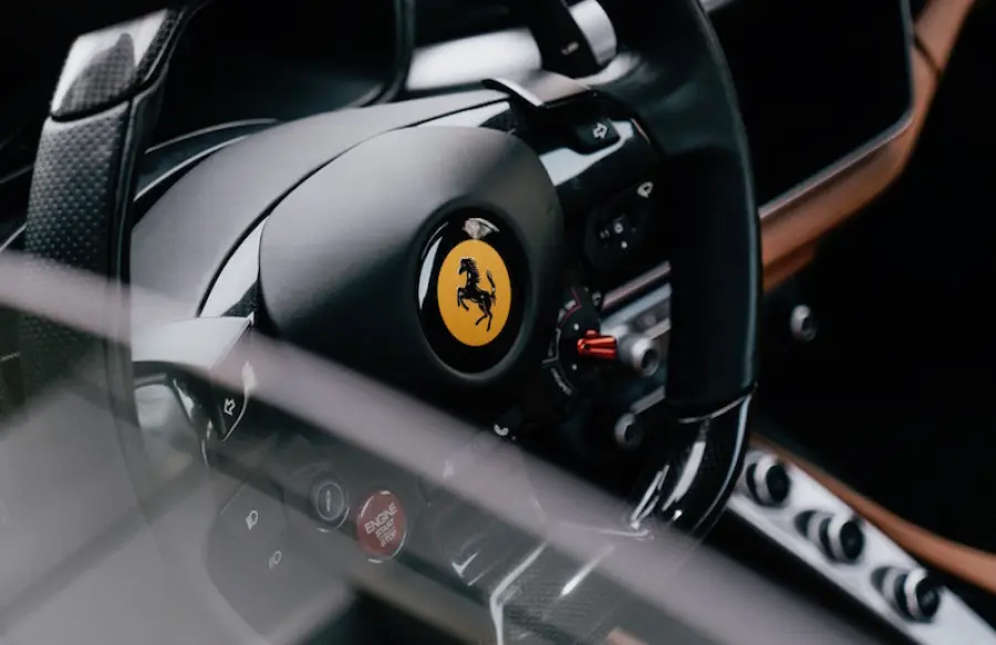 Ferrari Lavora con noi: nuove assunzioni, come candidarsi