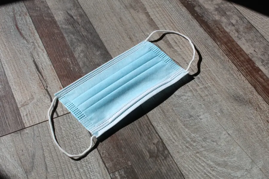 Mascherina all'aperto: torna l'obbligo in alcune città in Italia