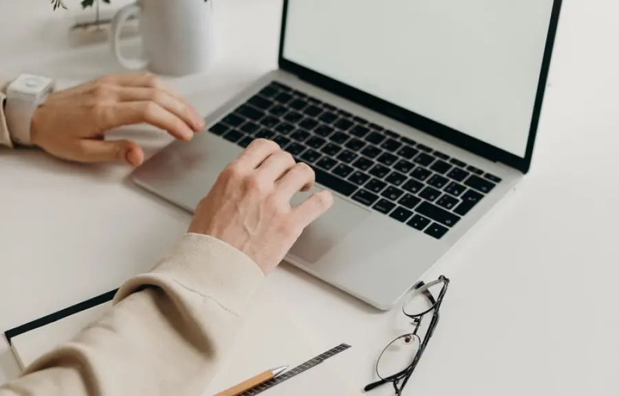 Amos Lavora con Noi: posizioni aperte, come candidarsi