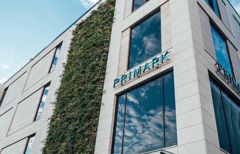 Primark Lavora con noi: assunzioni per un nuovo negozio in Campania