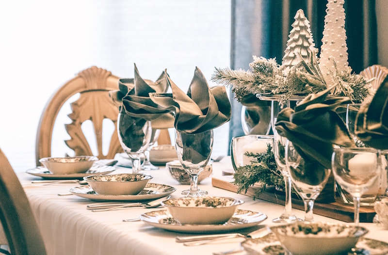 Natale in casa: cosa si rischia con gli assembramenti?