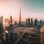 Lavorare a Dubai: vantaggi e documenti necessari
