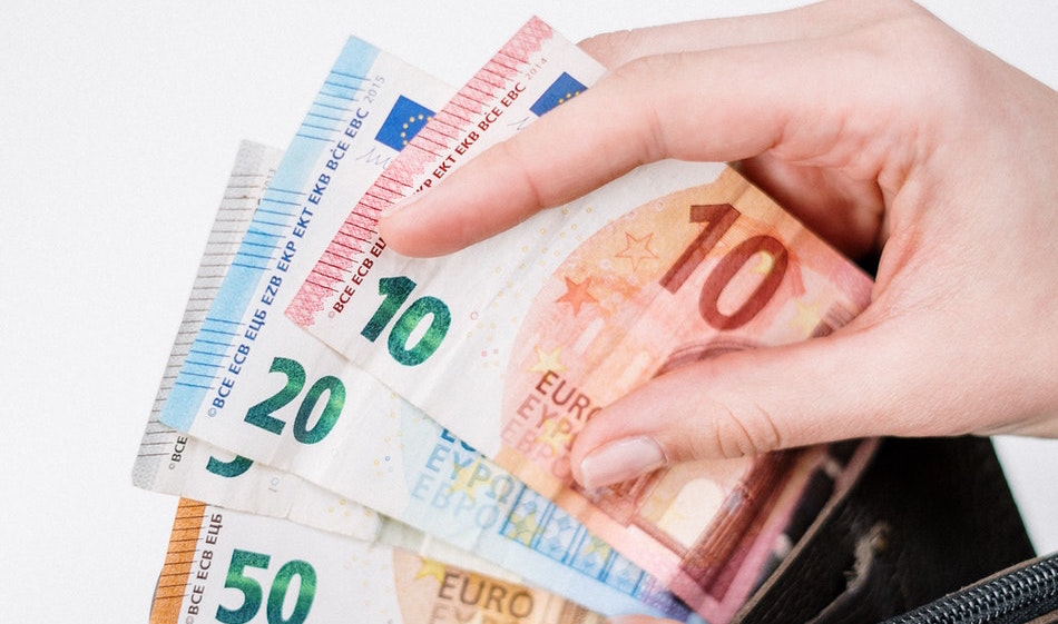 Assegno sociale 2020: requisiti e come richiederlo