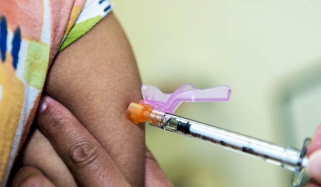 Vaccini e certificati falsi, a Como i Nas nelle scuole